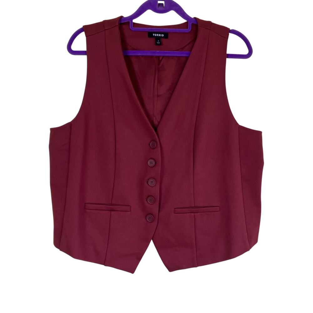 Torrid Sz 1 / 1X Studio Luxe Ponte Vest Maroon Burgundy Tailored Preppy Career - Picture 4 of 15